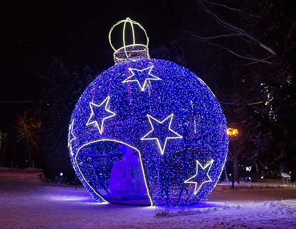 Новогодний декор в Костанае